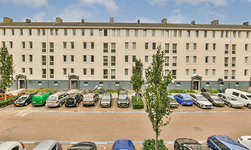 ที่จอดรถ